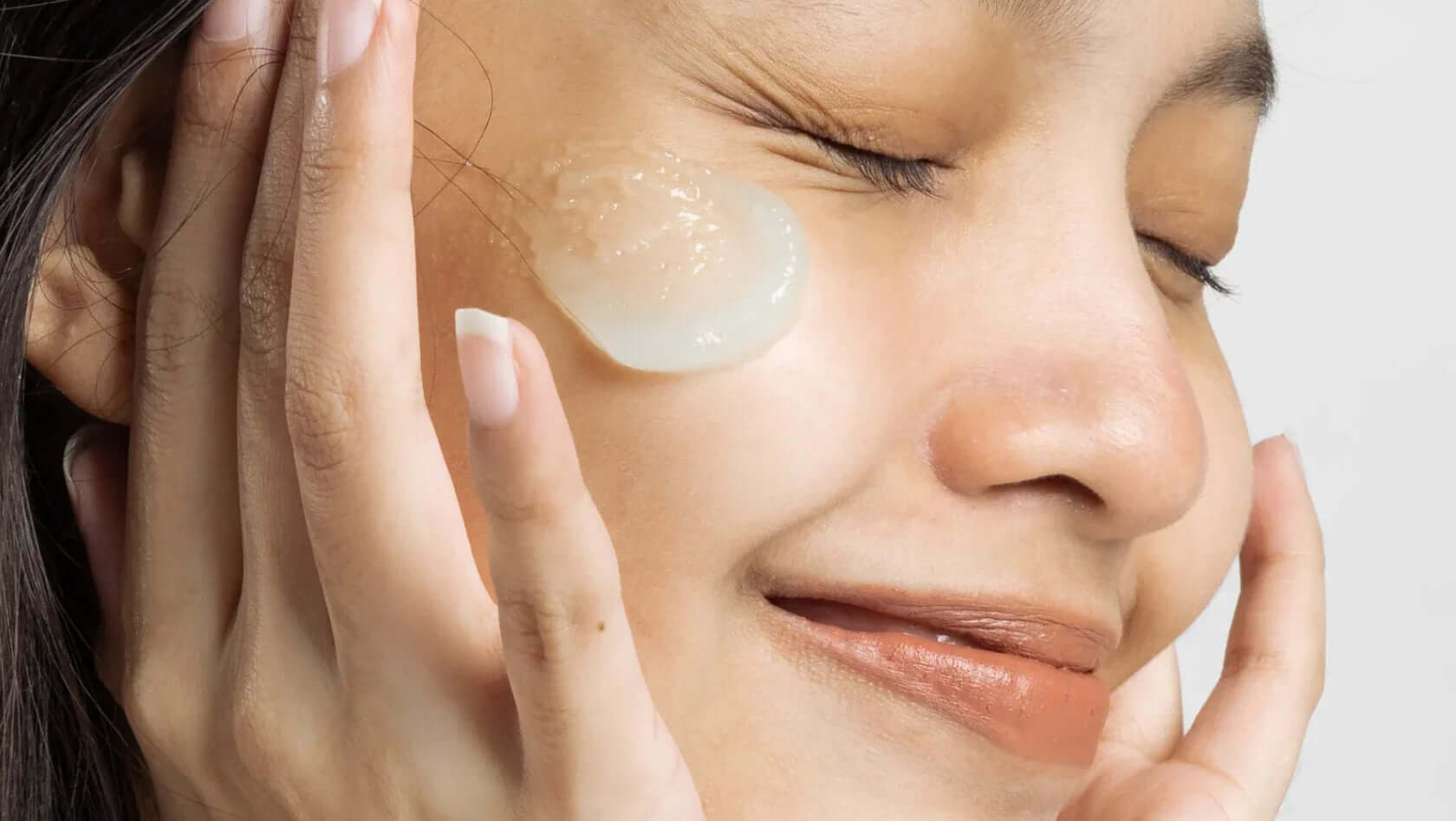 K-beauty - SKNLÛX
