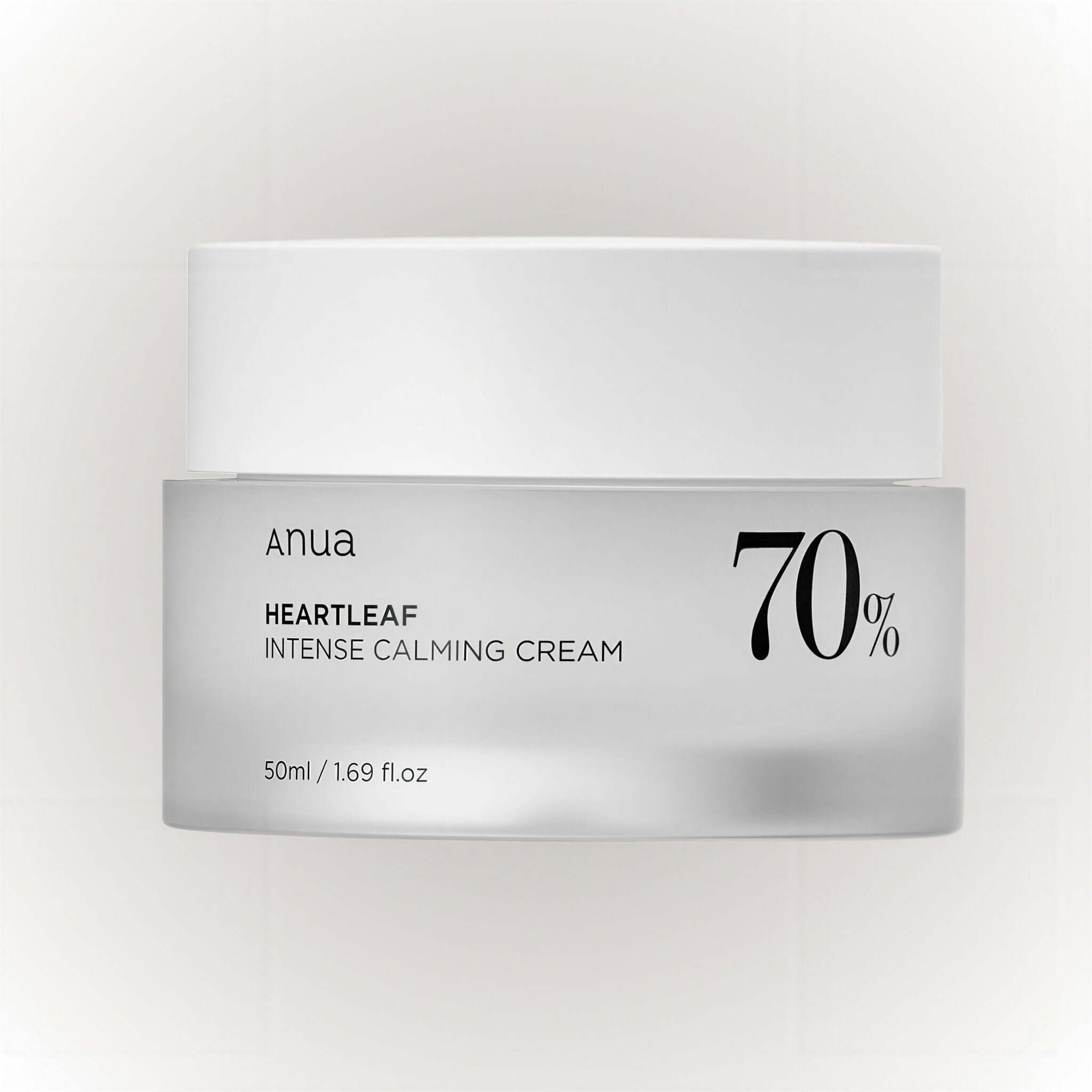 Anua Heartleaf 70% Intense Calming Cream 50ml burk som ger djup återfuktning och lugnande effekt.