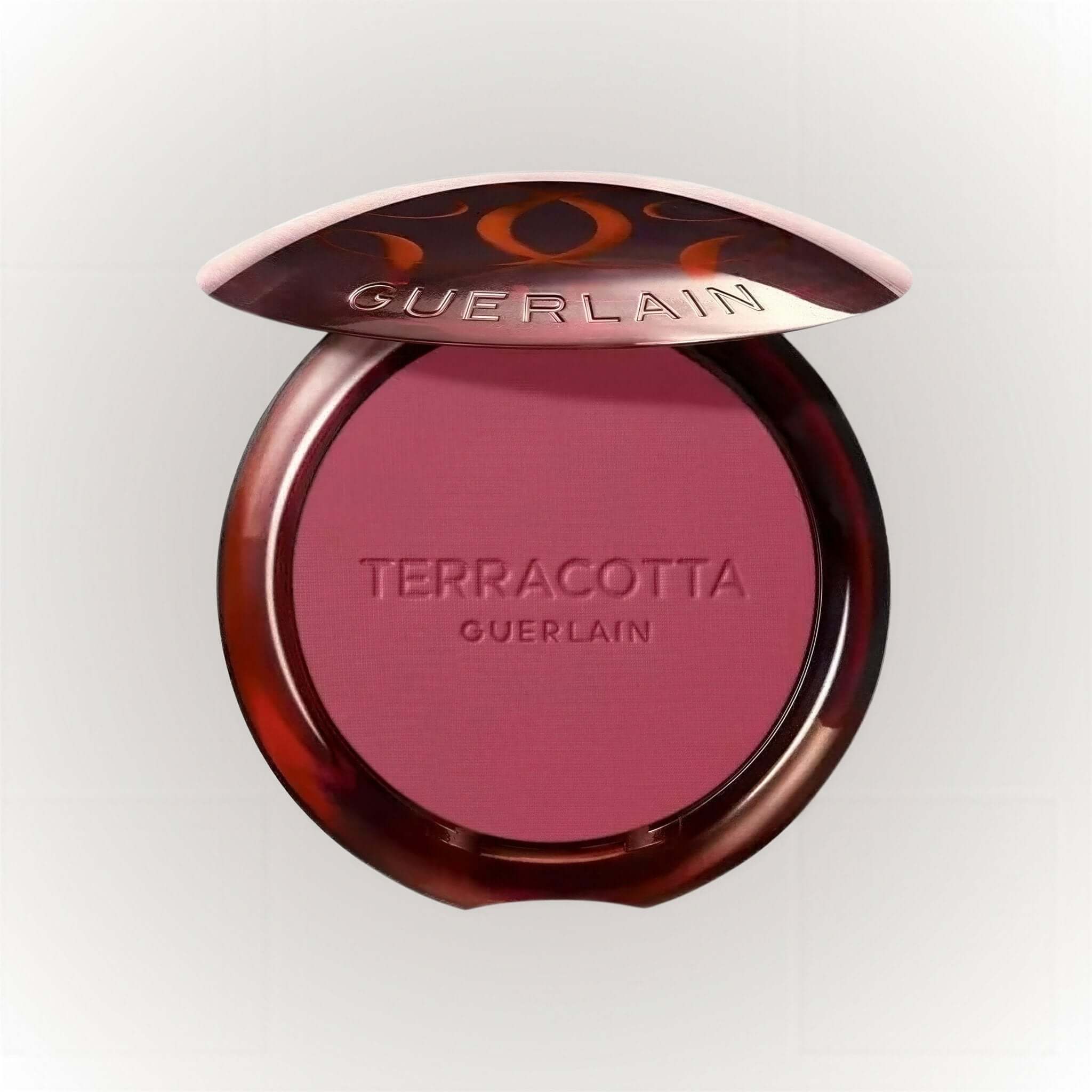 Guerlain Terracotta Blush #04 Deep Pink 5g i elegant förpackning, ger hud en varm och levande färg.