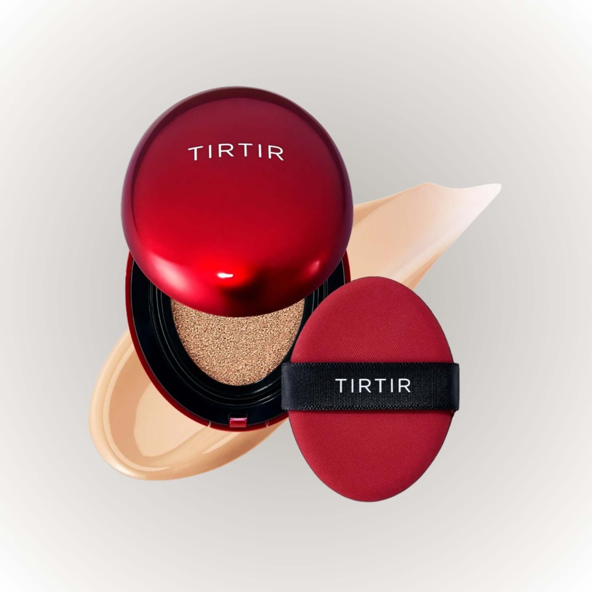 TIRTIR Mask Fit Red Cushion 18g med applicator och beige foundation nyans.