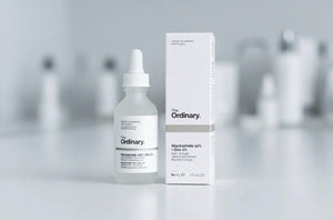 The Ordinary Niacinamide 10% + Zinc 1% 30ml i en elegant flaska med serum och förpackning.
