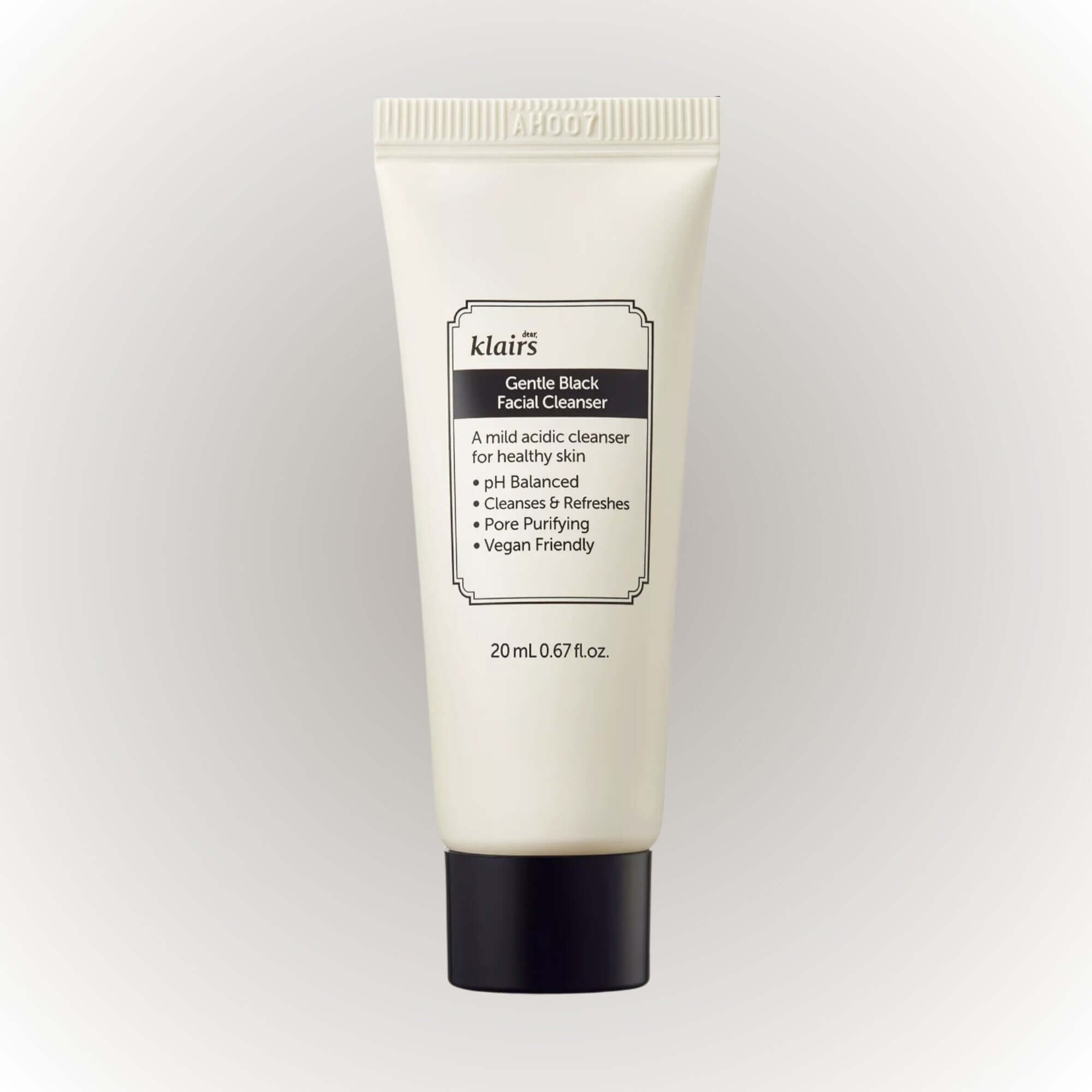 Dear Klairs Gentle Black Facial Cleanser 20ml för ren, mjuk och återfuktad hud.