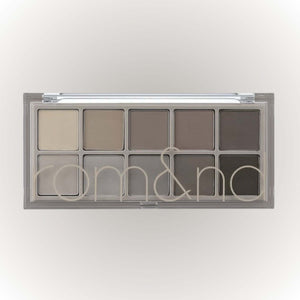 rom&nd Better Than Palette #04 Dusty Fog Garden med dämpade nyanser för en mjuk och elegant ögonlook.