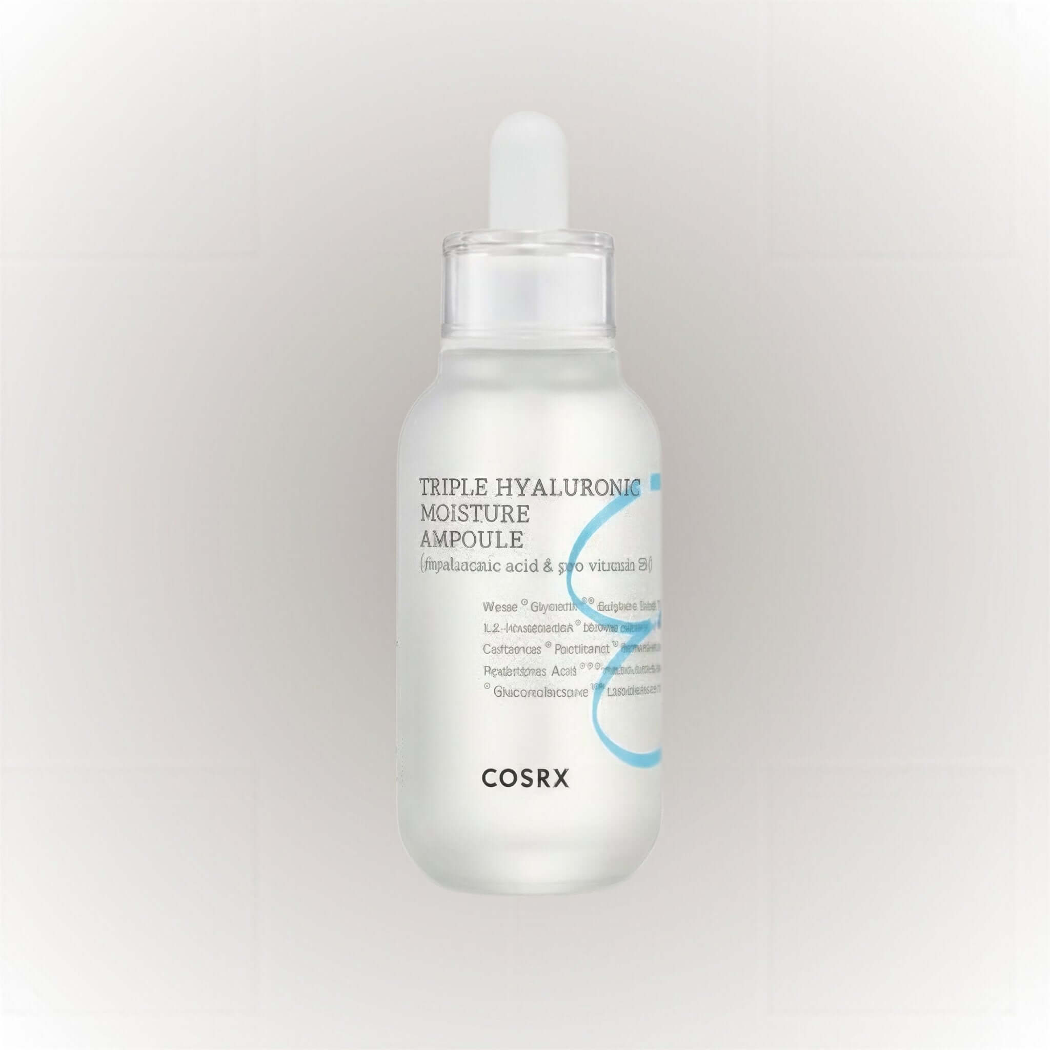 COSRX Triple Hyaluronic Moisture Ampoule 40ml flaska med pipett för djup återfuktning och naturlig glow.