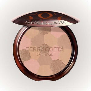 Guerlain Terracotta Light Bronzing Powder #01 Light Warm 10g i en elegant förpackning med solkysst lyster.