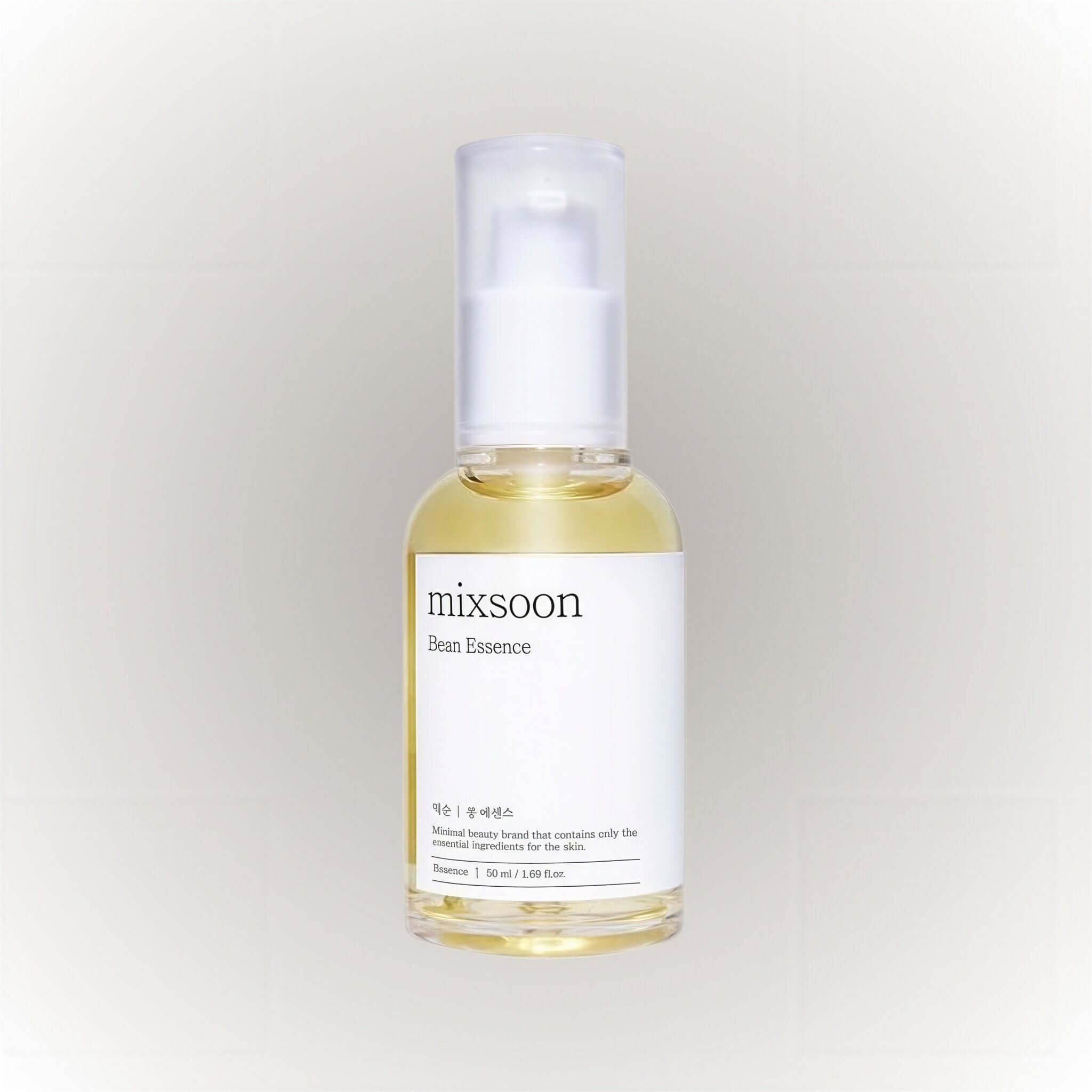 mixsoon Bean Essence 50ml flaska som erbjuder återfuktande och exfolierande fördelar för huden.